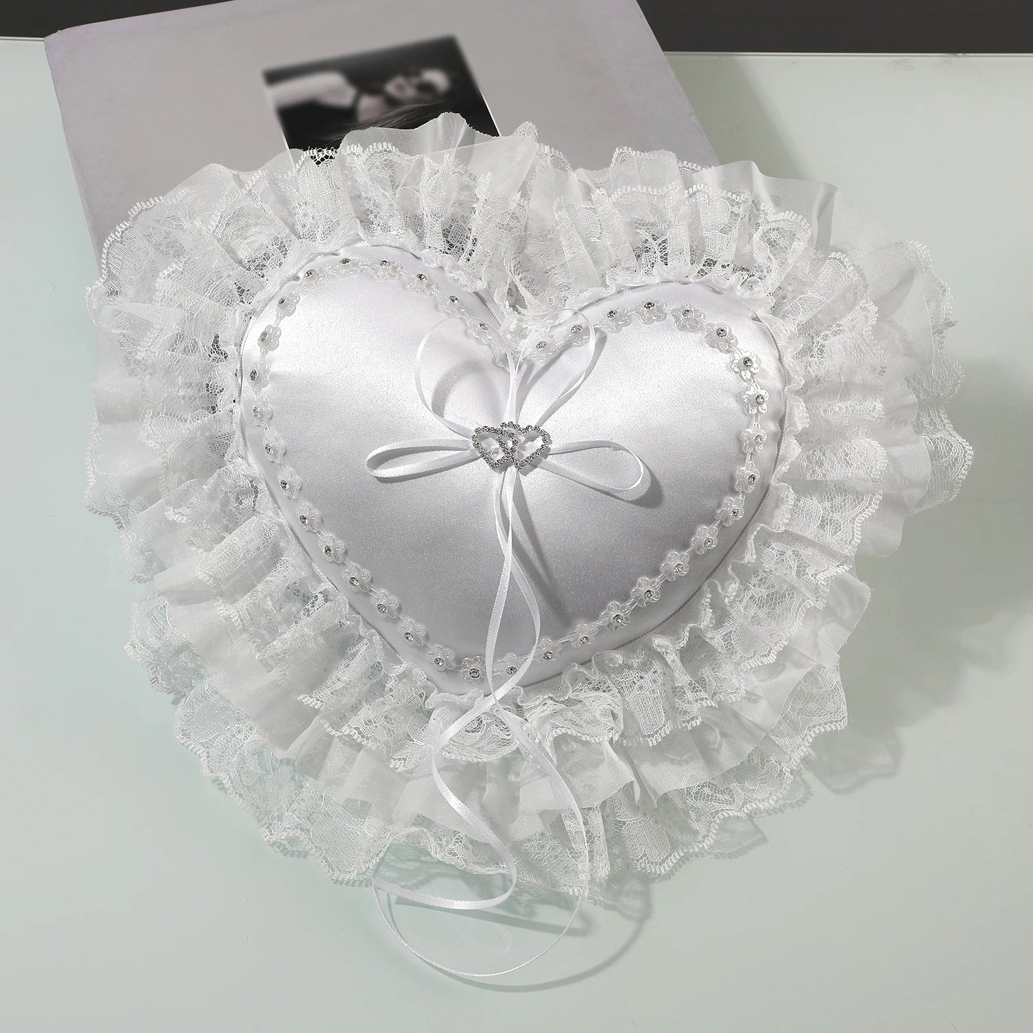 Coussin Alliance Cœur Dentelle Romantique