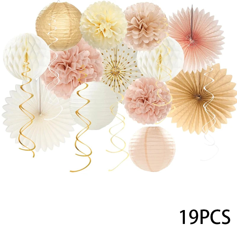 Décoration EVJF Pompons Rosaces Lanternes