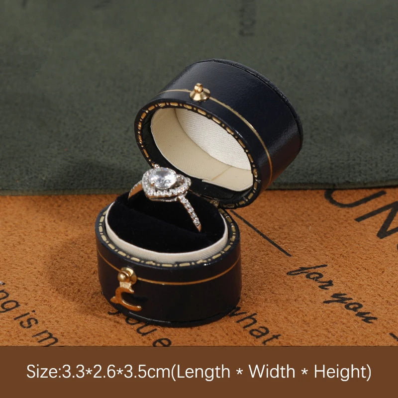Écrin bague fiançailles vintage simili cuir — vue 17