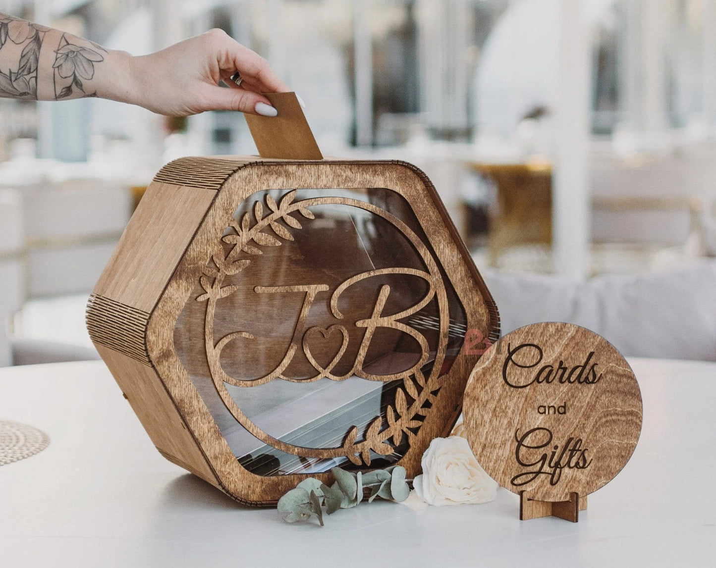 Boîte à Enveloppes Mariage Hexagone Bois Gravé
