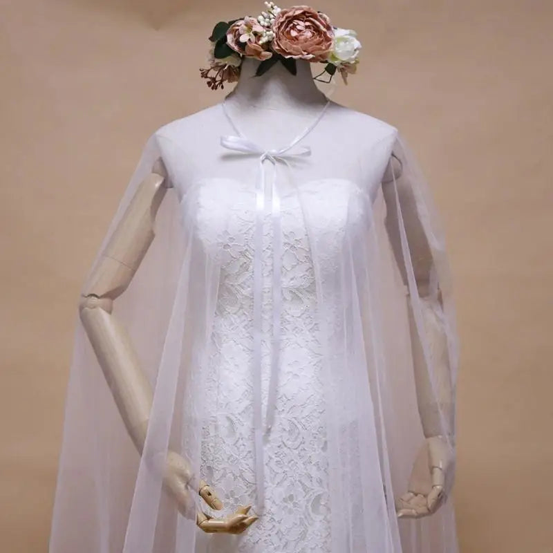 Étole de mariée tulle blanc fluide