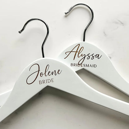 Cintre en Bois Personnalisé Mariage