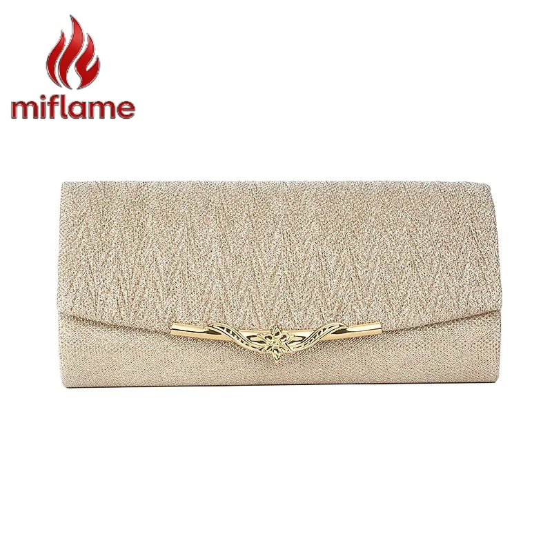 Sac de mariée vintage bleu perlé