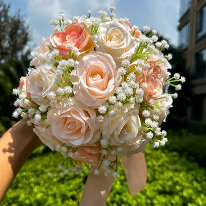Bouquet de mariée roses et gypsophile — vue 3