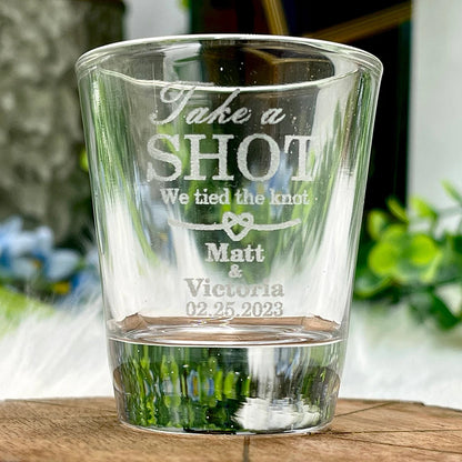 Verre à shooter gravé cadeau témoin — vue 5