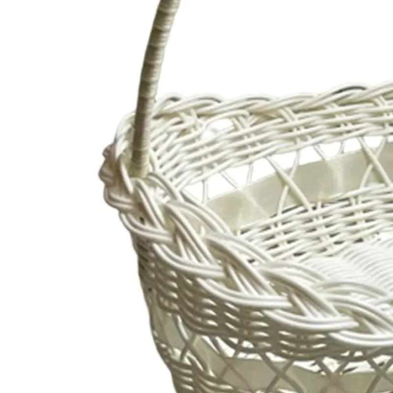 Panier à pétales mariage tressé blanc