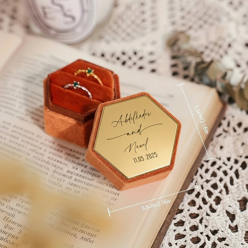 Boite alliance mariage personnalisé velours orange — Doré