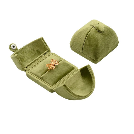Boite bague de fiançailles velours vert vintage